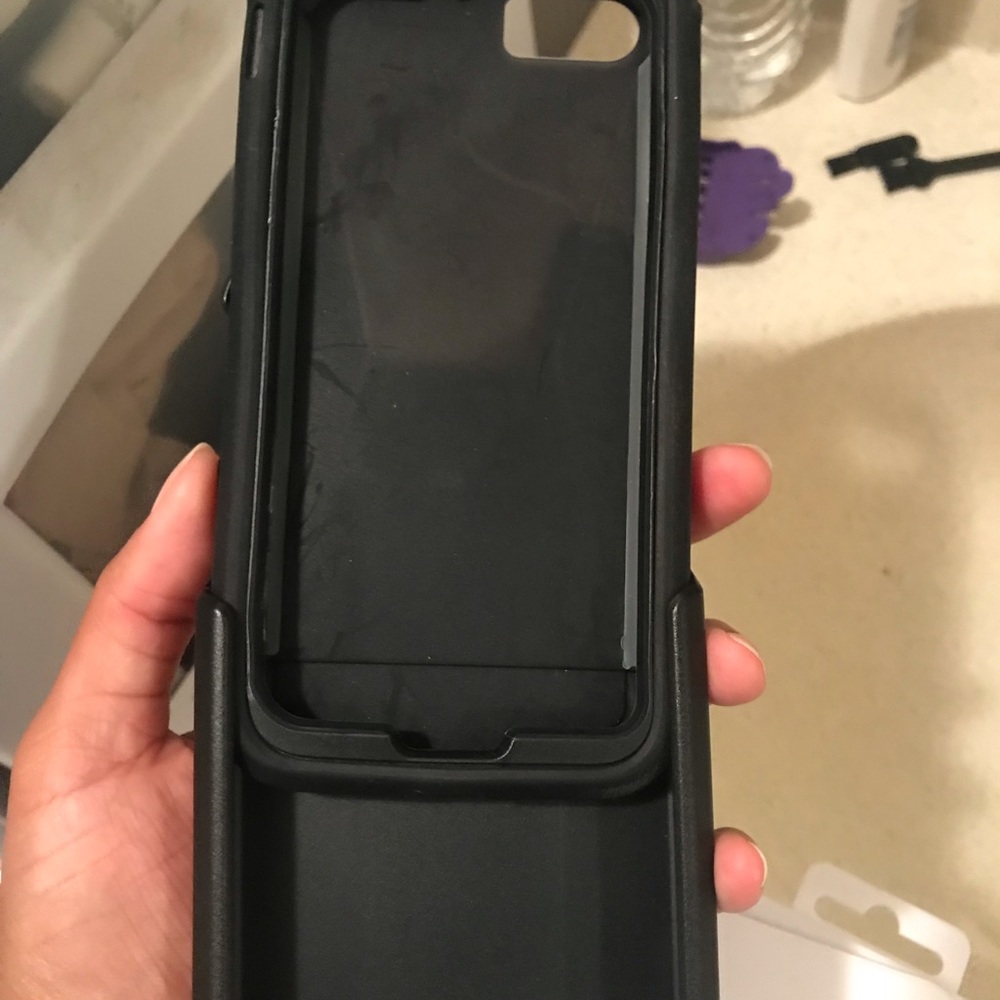 Tech 21 iPhone case - Picture 7 of 8